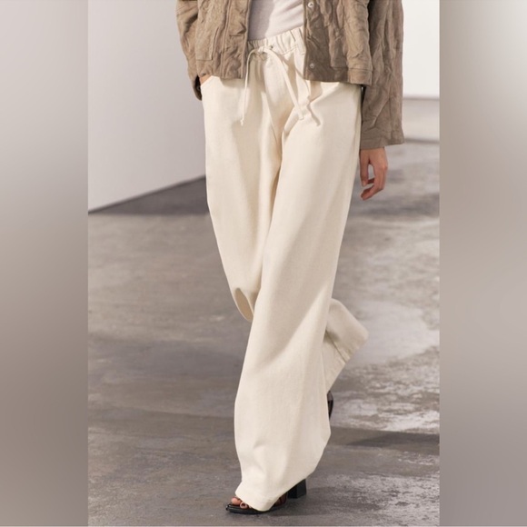 Women's Cream Wide-Leg Pants - Picture 3 of 6